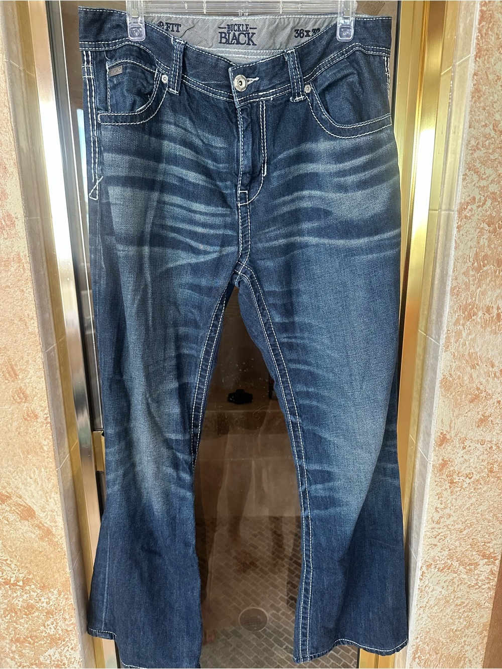 Buckle black Men’s Dark Wash Bootcut Jeans - Blue size 36x32